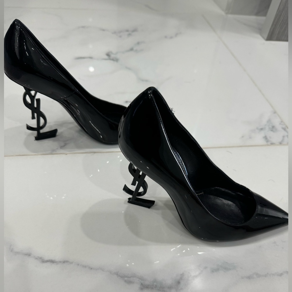 Opyum Pumps in Patent Leather
